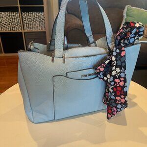 Steve Madden purse with leafy fabric bow